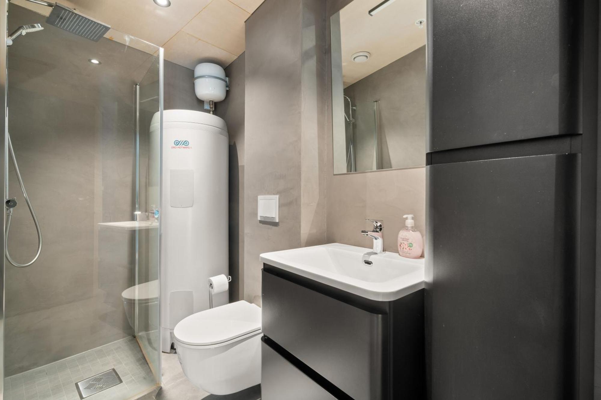 The Double Date I Architectural Gem Appartement Bergen